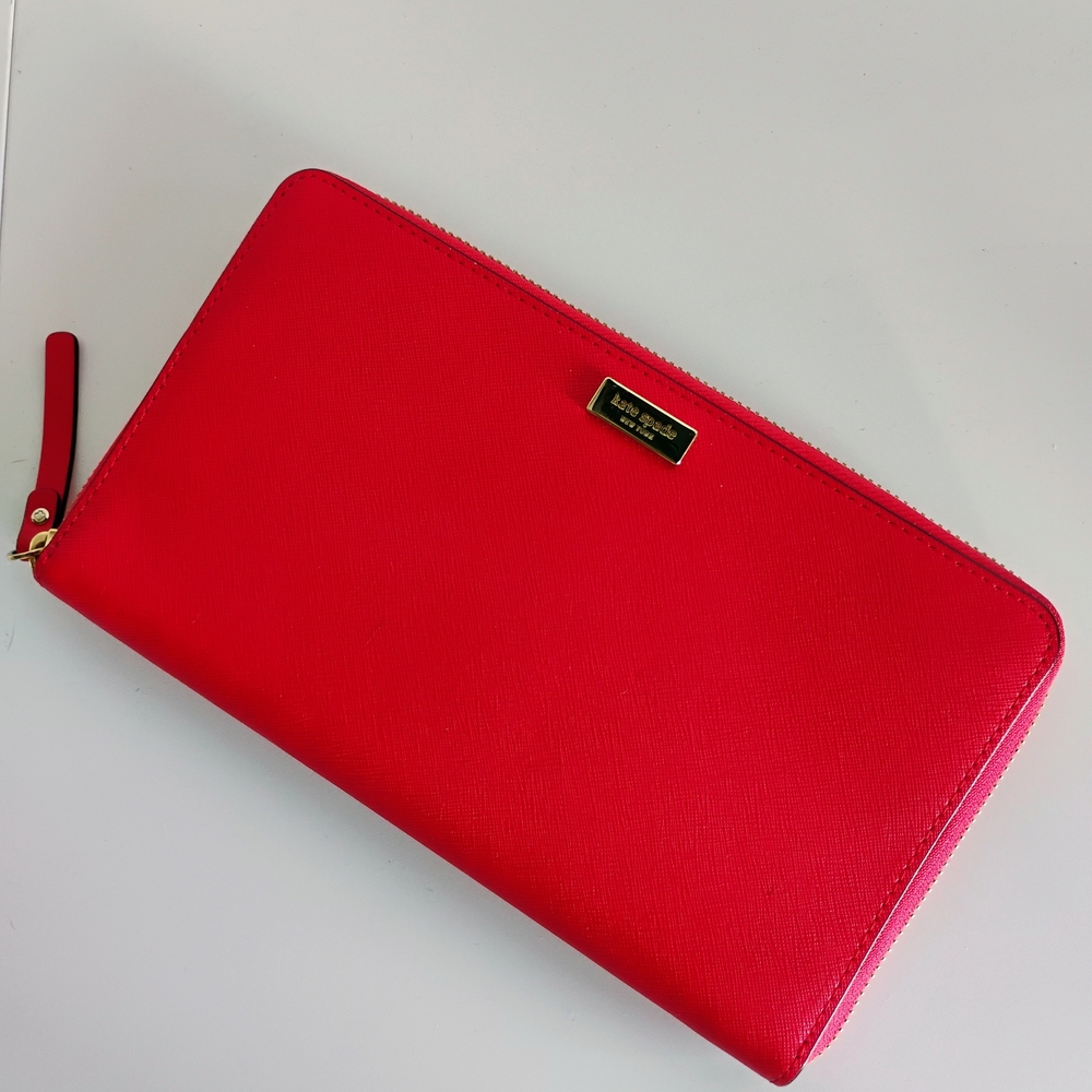 Kate Spade Scarlet Zip-Around Wallet